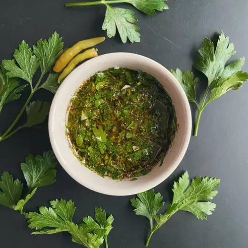 Chimichurri - Den klassiske argentinske krydderurtesauce